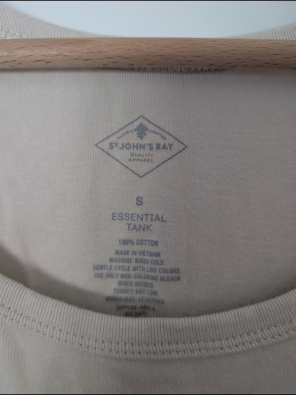 St. John's Bay Women's Scoop Neck Tank Top - Cream - Picture 2 of 3